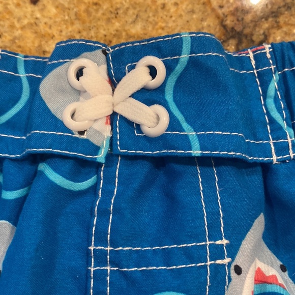 Toddler swim trunks - Picture 3 of 4